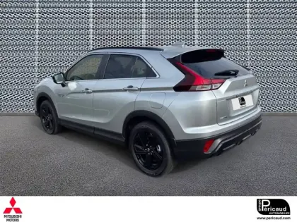 Photo 17 Mitsubishi Eclipse Cross  2.4 MIVEC PHEV Twin Motor 4WD