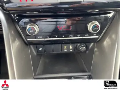 Photo 12 Mitsubishi Eclipse Cross  2.4 MIVEC PHEV Twin Motor 4WD