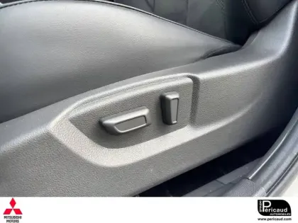 Photo 9 Mitsubishi Eclipse Cross  2.4 MIVEC PHEV Twin Motor 4WD