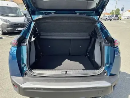 Photo 25 Peugeot 2008  Hybrid 145 e-DCS6