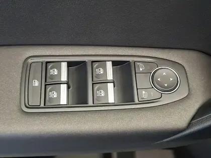 Photo 30 Renault Symbioz  E-Tech full hybrid 145