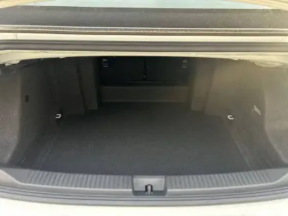 Photo 32 Volkswagen T-roc  Cabriolet 1.5 TSI EVO2 150 Start/Stop DSG7