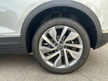 Photo 18 Volkswagen T-roc  Cabriolet 1.5 TSI EVO2 150 Start/Stop DSG7