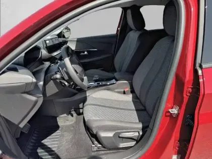 Photo 50 Peugeot 208  Hybrid 110 e-DCS6