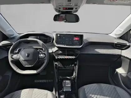 Photo 47 Peugeot 208  Hybrid 110 e-DCS6