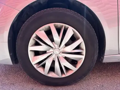 Photo 11 Peugeot 208  PureTech 75 S&S BVM5 Style