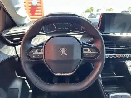 Photo 8 Peugeot 208  PureTech 75 S&S BVM5 Style