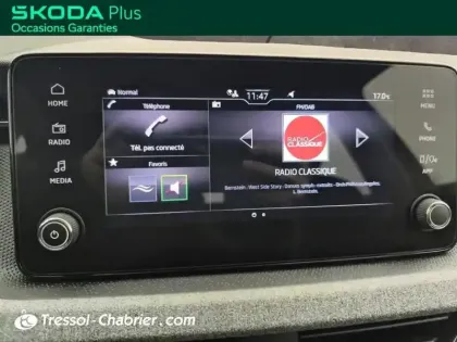 Photo 10 Skoda Kamiq  1.0 TSI Evo 2 116 ch DSG7 Selection