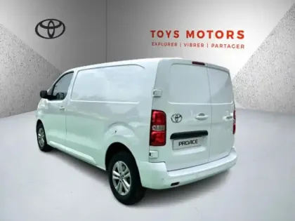 Photo 7 Toyota Proace Medium 2.0 140 BVM Start 2.0L D 4D