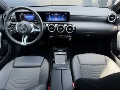 Photo 7 Mercedes Classe A 250 e Hybrid EQ Progressive Line