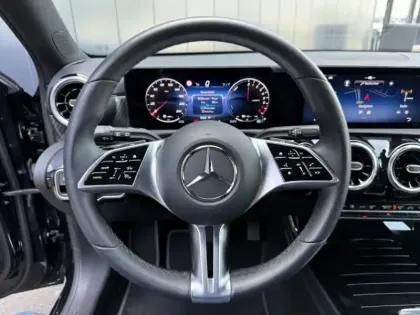 Photo 20 Mercedes Classe A 250 e Hybrid EQ Progressive Line