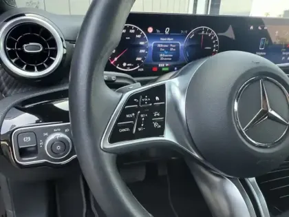 Photo 21 Mercedes Classe A 250 e Hybrid EQ Progressive Line