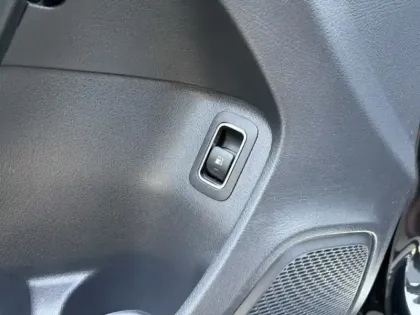 Photo 18 Mercedes Classe A 250 e Hybrid EQ Progressive Line