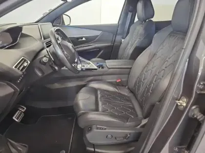 Photo 13 Peugeot 3008  HYBRID4 300ch GT e-EAT8