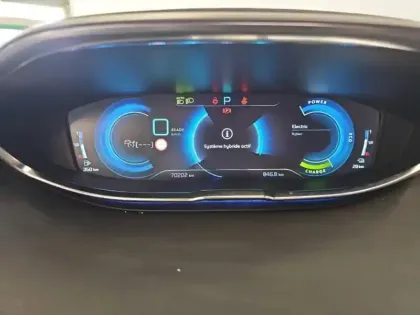 Photo 14 Peugeot 3008  HYBRID4 300ch GT e-EAT8