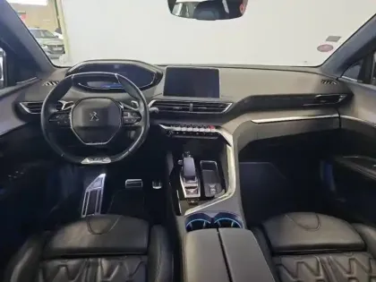 Photo 12 Peugeot 3008  HYBRID4 300ch GT e-EAT8