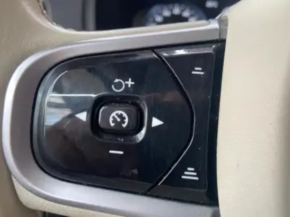 Photo 14 Volvo Xc90  B5 AWD 235ch Momentum Business Geartronic