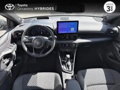 Photo 7 Toyota Yaris  116h Collection 5p MC24