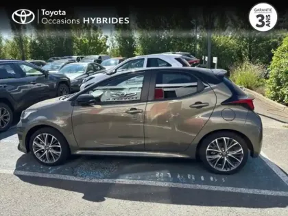 Photo 2 Toyota Yaris  116h Collection 5p MC24