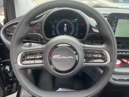 Photo 13 Fiat 500c  e 118ch Pack Confort MY24