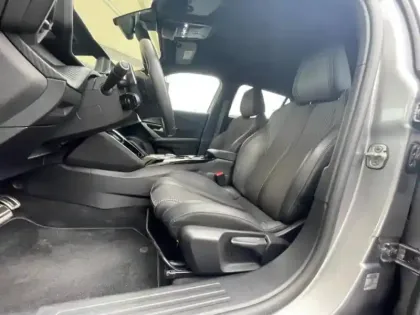 Photo 7 Peugeot 2008  1.2 PureTech 130ch S&S GT EAT8