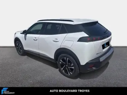 Photo 6 Peugeot 2008  e- 136ch Allure Business