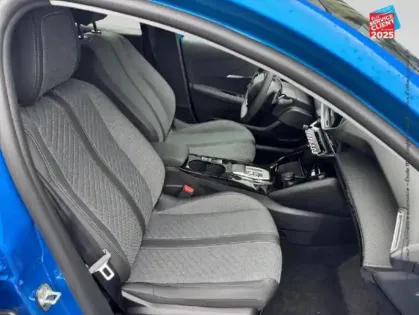 Photo 4 Peugeot 208  1.2 Hybrid 110ch Allure e-DCS6