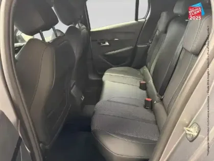 Photo 10 Peugeot 208  1.2 Hybrid 110ch GT e-DCS6