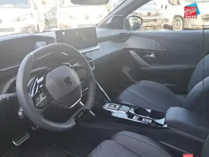 Photo 13 Peugeot 208  1.2 Hybrid 110ch GT e-DCS6