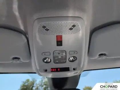 Photo 48 Peugeot 208  Hybrid 110 e-DCS6