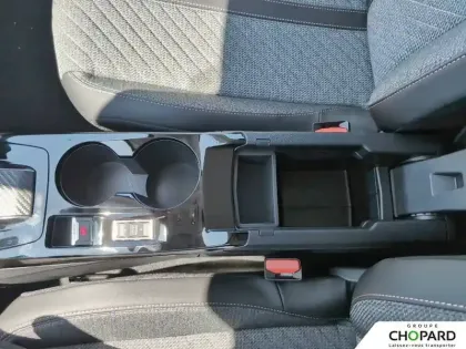 Photo 39 Peugeot 208  Hybrid 110 e-DCS6