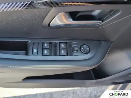 Photo 74 Peugeot 208  Hybrid 110 e-DCS6