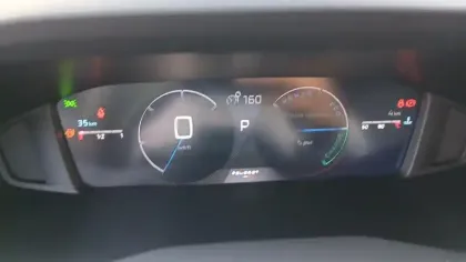 Photo 86 Peugeot 2008  Hybrid 145 e-DCS6