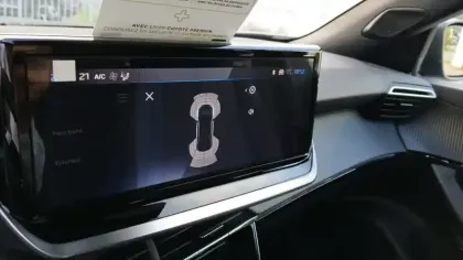 Photo 58 Peugeot 2008  Hybrid 145 e-DCS6