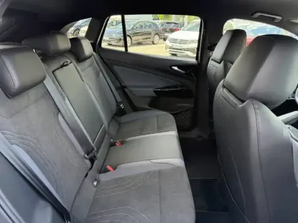 Photo 10 Volkswagen Id.4  286 ch Pro