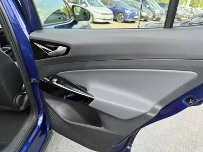 Photo 11 Volkswagen Id.4  286 ch Pro