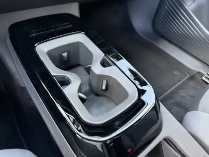 Photo 20 Volkswagen Id.4  286 ch Pro