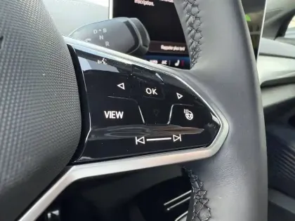 Photo 19 Volkswagen Id.4  286 ch Pro