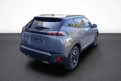 Photo 63 Peugeot 2008  Hybrid 145 e-DCS6