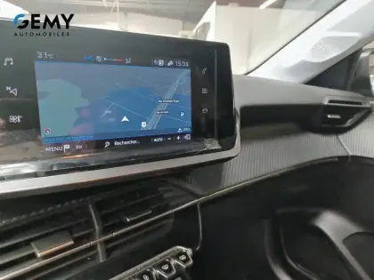 Photo 12 Peugeot 208  PureTech 75 S&S BVM5