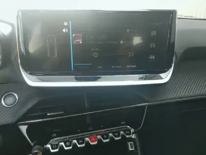 Photo 13 Peugeot 208  PureTech 100 S&S BVM6