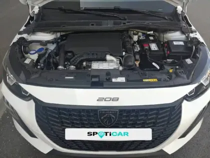 Photo 11 Peugeot 208  PureTech 100 S&S BVM6
