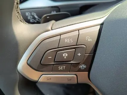 Photo 38 Volkswagen T-roc  1.5 TSI EVO2 150 Start/Stop DSG7