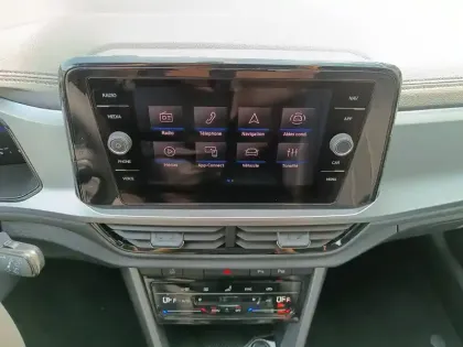 Photo 34 Volkswagen T-roc  1.5 TSI EVO2 150 Start/Stop DSG7