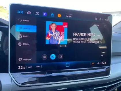 Photo 17 Volkswagen Golf  1.5 eTSI EVO2 116 DSG7