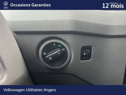 Photo 26 Volkswagen Crafter  VAN 35 L4H3 2.0 TDI 140 CH
