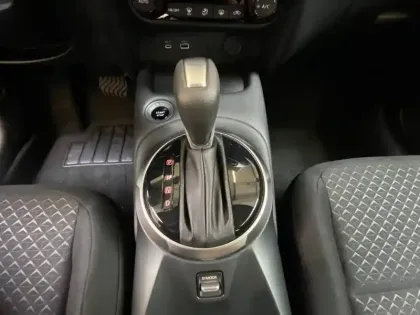 Photo 77 Nissan Juke  HYBRID 143