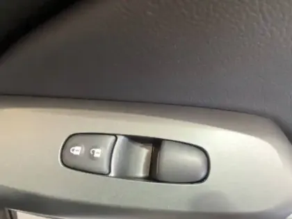 Photo 98 Nissan Juke  HYBRID 143