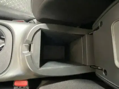 Photo 61 Nissan Juke  HYBRID 143