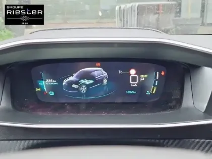 Photo 38 Peugeot 208  Electrique 50 kWh 136ch